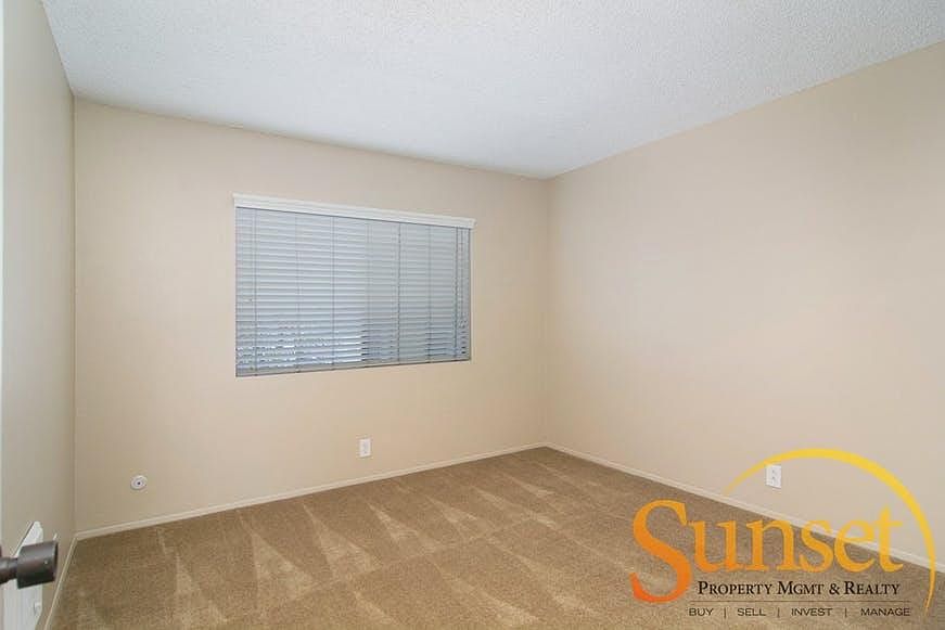 1st image of 1672 Emerald St APT 8