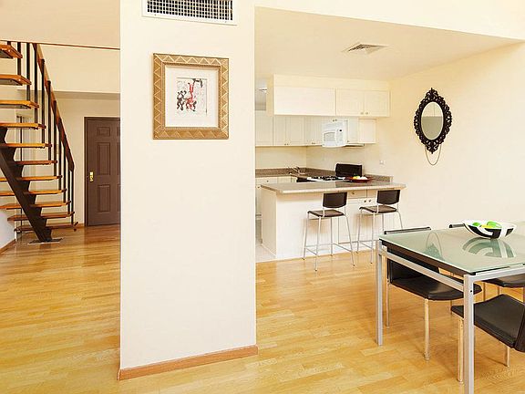 2nd image of 371 Madison St APT 321