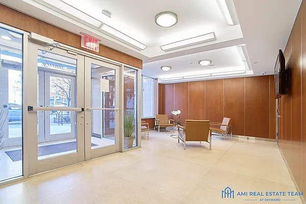 Rented by Skyward | media 36