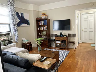 Rented by Rita S Citrin, LREB