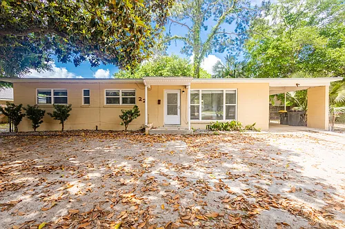 22 Laurie Dr NE Photo 1