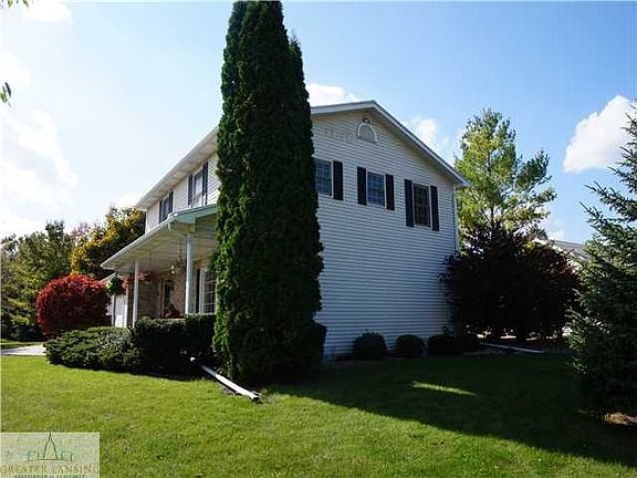 4th image of 2415 Van Raalte Ct