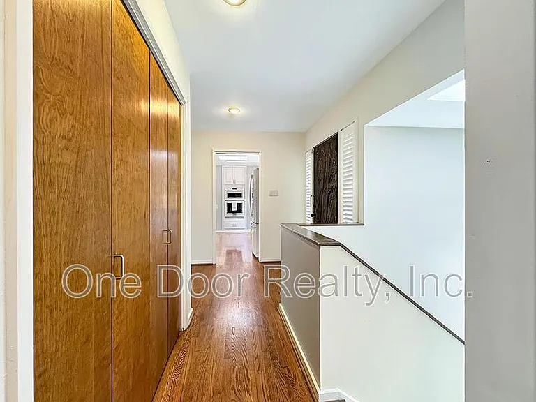 609 Indian Springs Ct — Photo 15