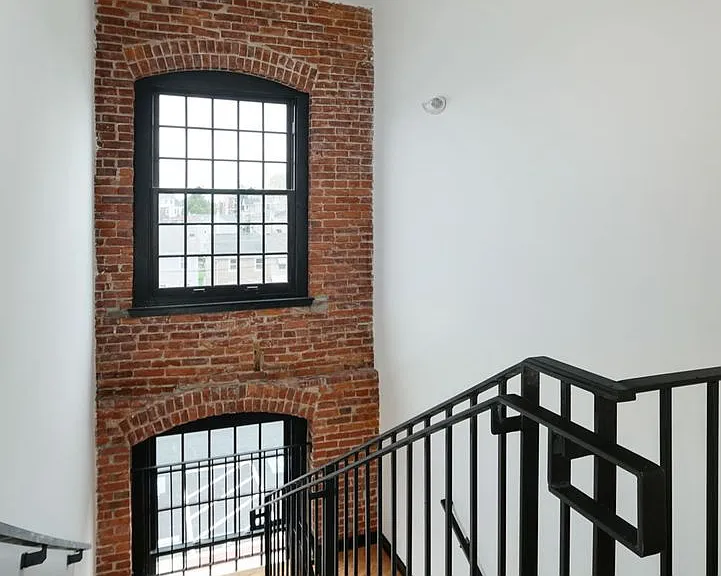 345 Walnut St — Photo 19