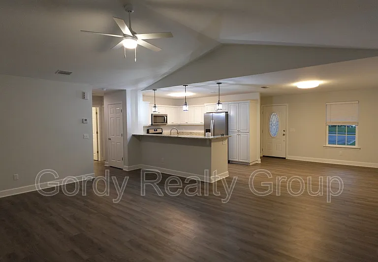 4772 Rill Loop — Photo 3