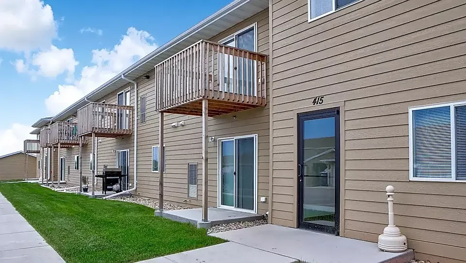 Meadows Apartments
