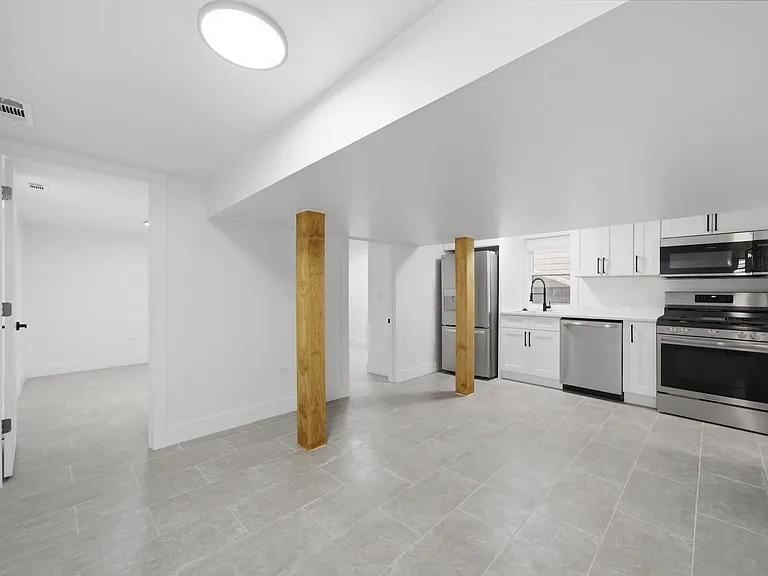 2954 N Elston Ave #G — Photo 5