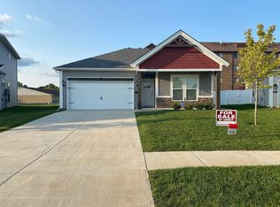 6516 Oak Village Dr, Louisville, KY 40228
