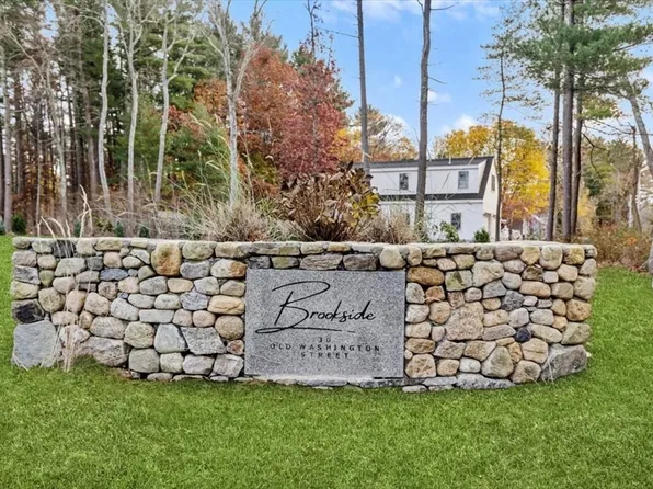 30 Old Washington St #9, Pembroke, MA 02359