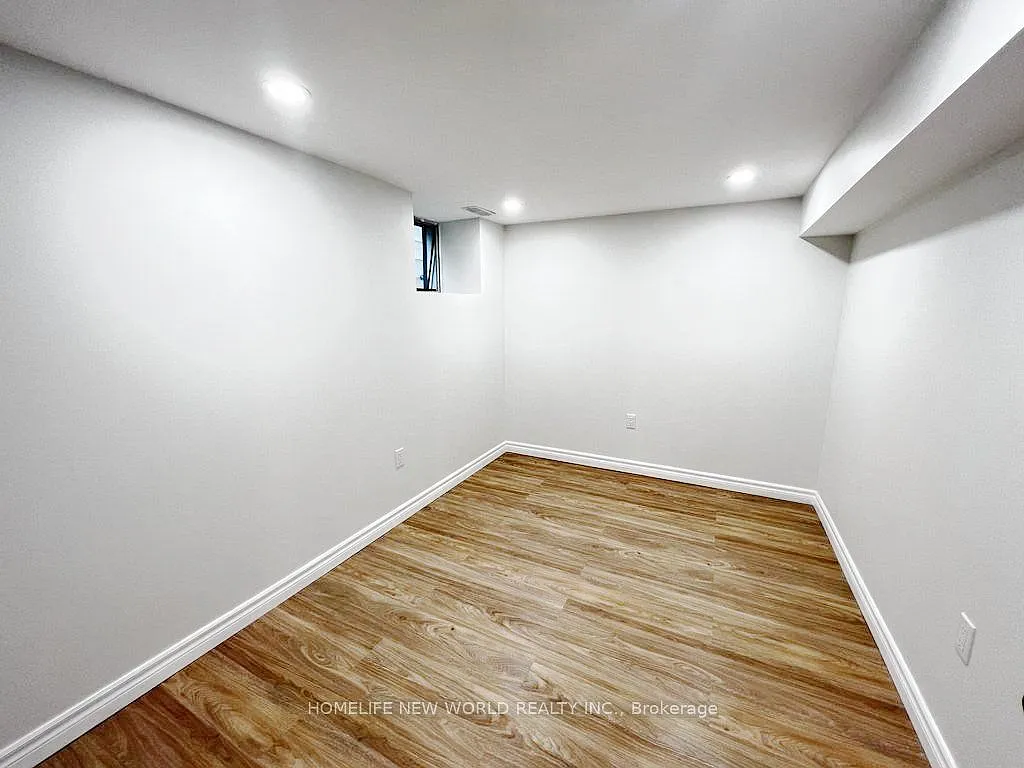 3 bed, $2,150 — Photo 3