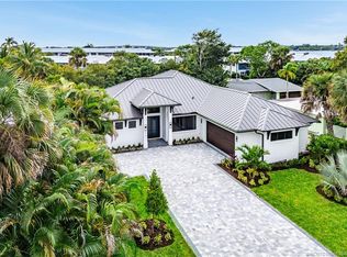 513 SW South Carolina Dr, Stuart, FL 34994