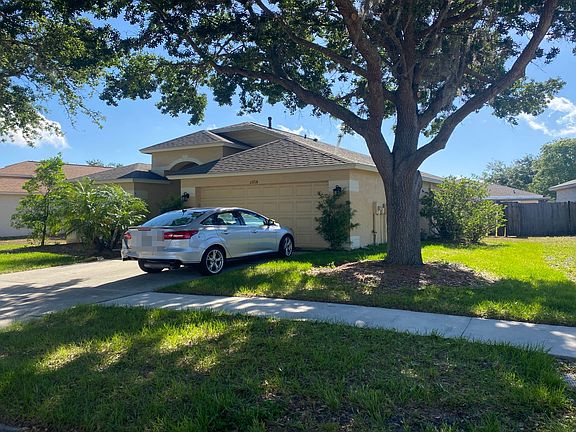 2nd image of 13718 Ogakor Dr