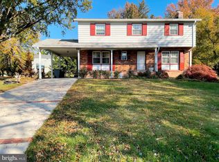1110 Anesbury Ct, Alexandria, VA 22308