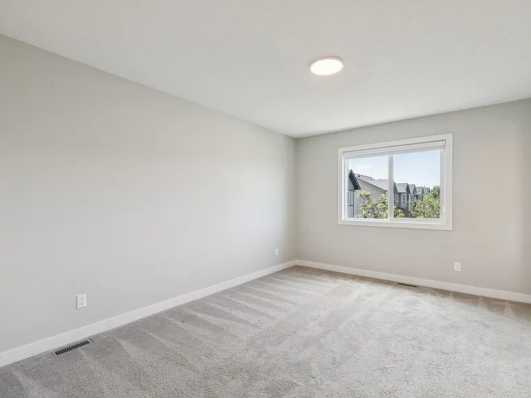 1 Reunion Loop NW — Photo 52