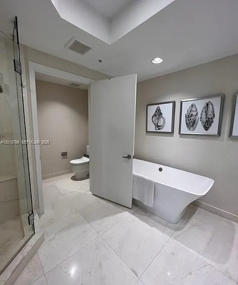 17111 Biscayne Blvd #2102 — Photo 23