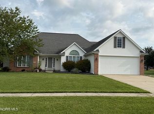 504 W Linden Ave, Gibsonburg, OH 43431