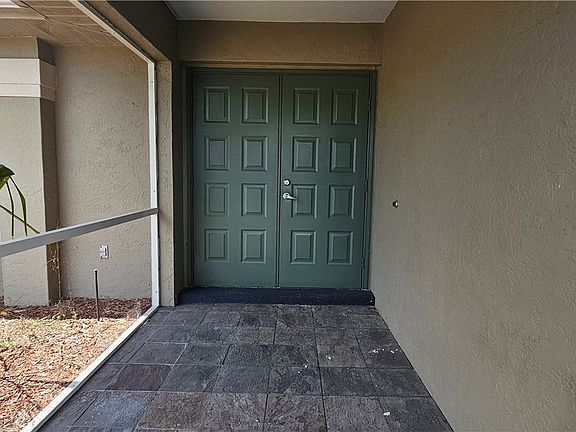3rd image of 1203 SE 23rd Ter