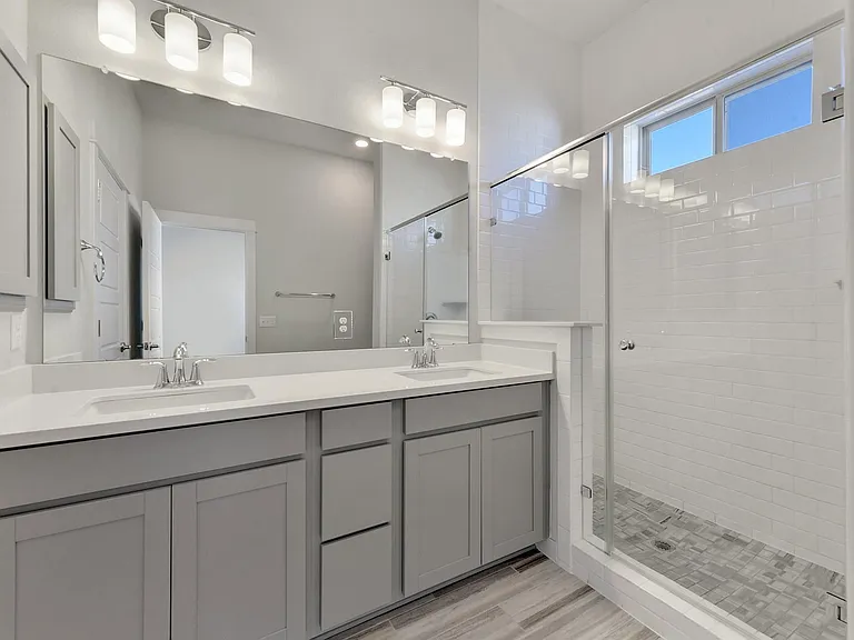 4622 Vaughan St — Photo 14