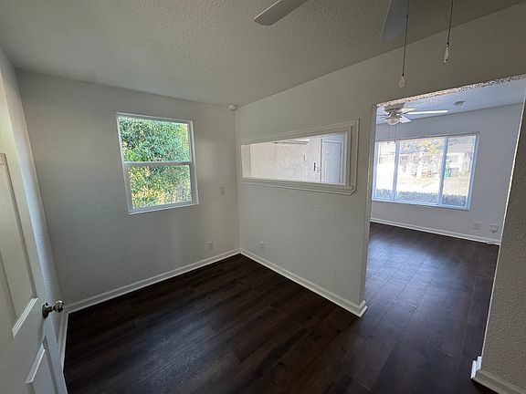 5th image of 310 Finton Pl #2