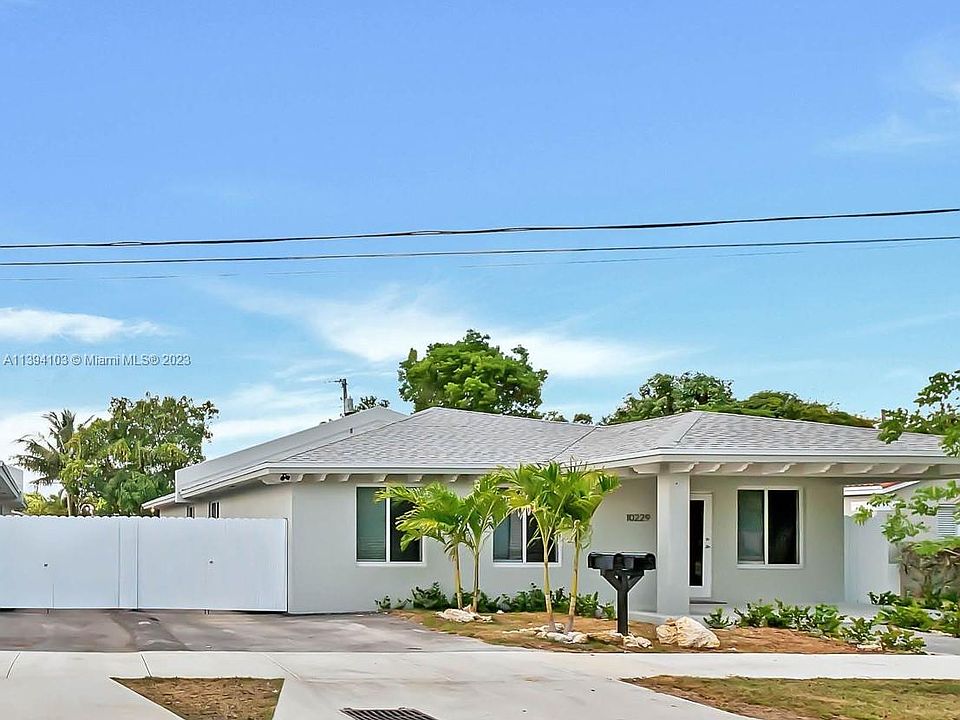 1st image of 10229-10231 SW 173rd St
