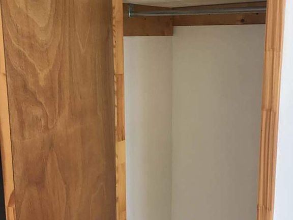 2nd image of 42 Diamond St APT 15