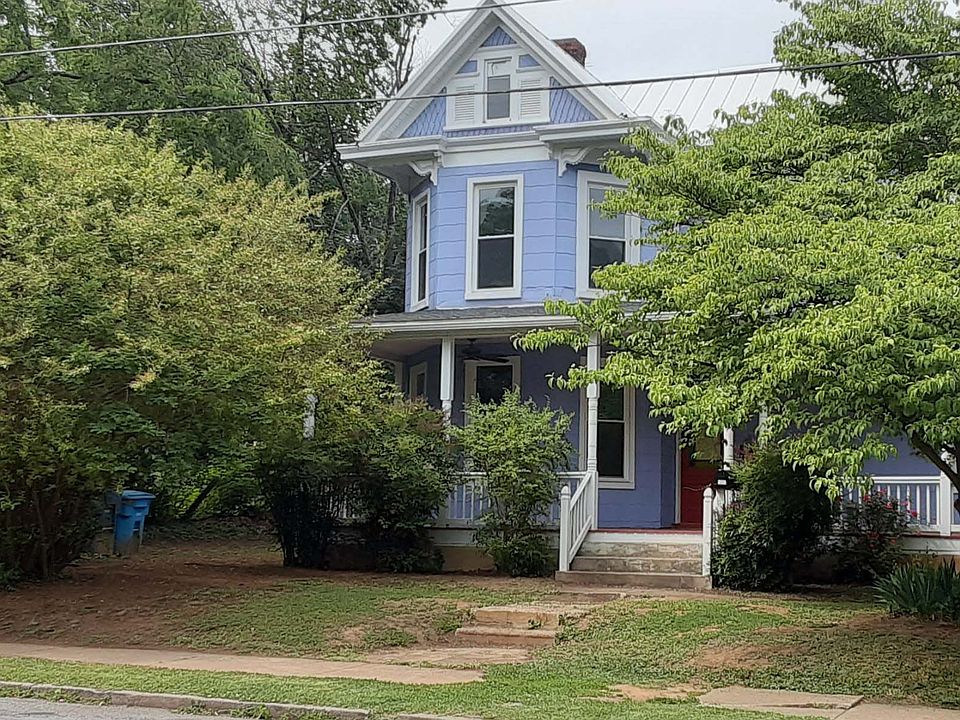 1st image of 1319 Chapman Ave SW