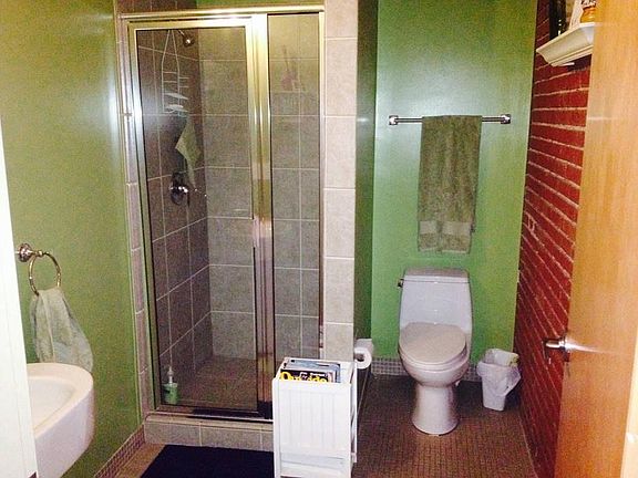 5th image of 721 N 17th St APT 302