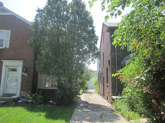 2nd image of 5959 Harvard Rd