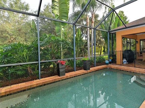 Pool with private setting!