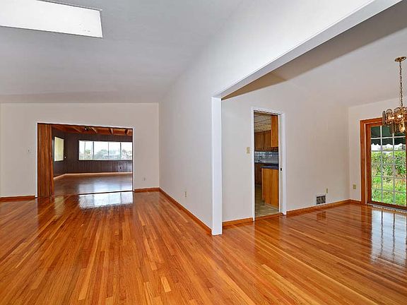 2nd image of 8851 Zencaro Ave
