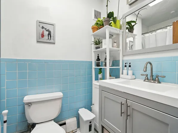 61-26 Booth Street image 27 of 35