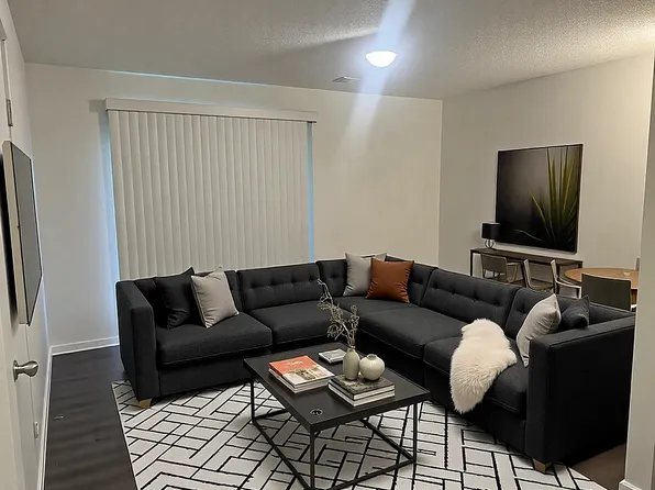 Sweetbriar Apartments