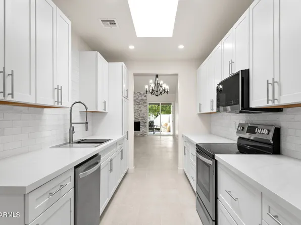 11612 N 40TH Way, Phoenix, AZ 85028