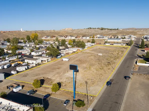 2000 Churchill St, Rock Springs, WY 82901