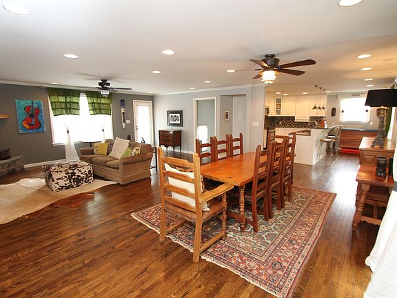 5th image of 808 Ronald Dr