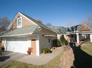 14114 Grandview Dr, Cement City, MI 49233