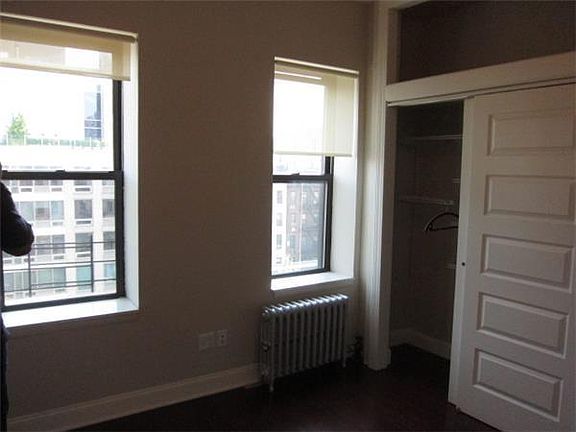 3rd image of 309 E Houston St APT 6A