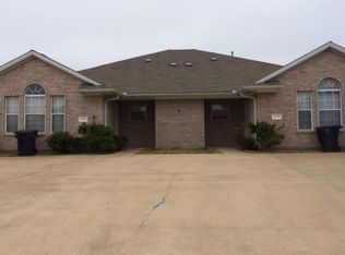 2329 Trace Mdws, College Station, TX 77845