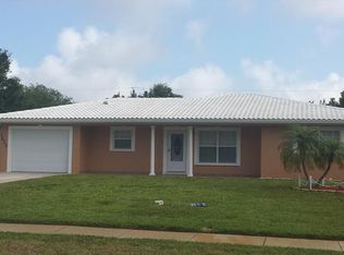2435 Siesta Dr, Sarasota, FL 34239