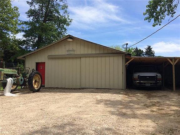 2nd image of 211 Vz County Road 3825