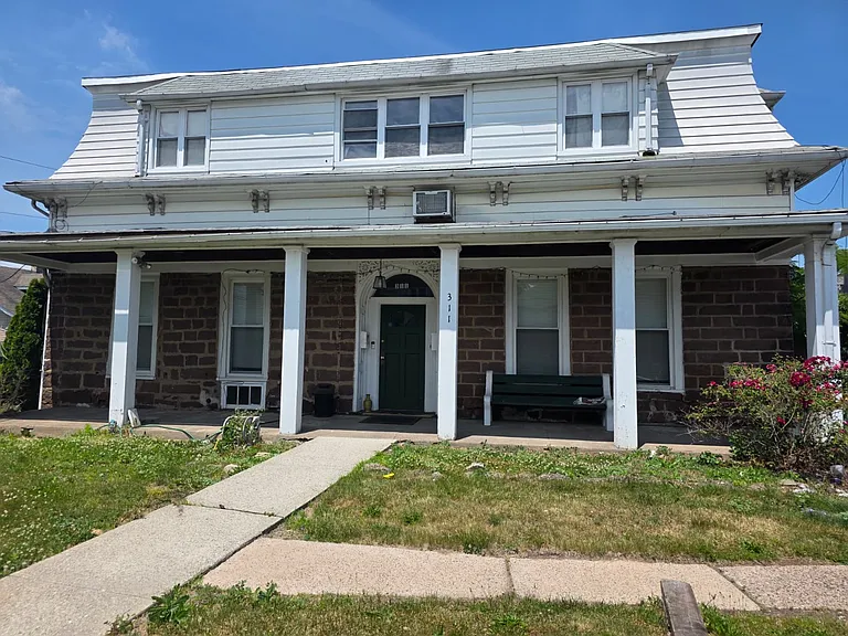 311 Totowa Ave — Photo 11