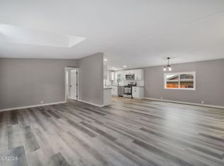 4987 Newport Ct, Reno, NV 89506