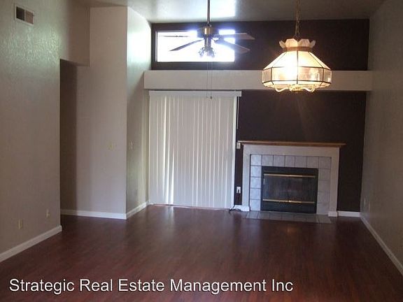 2nd image of 2170 E Minarets Ave