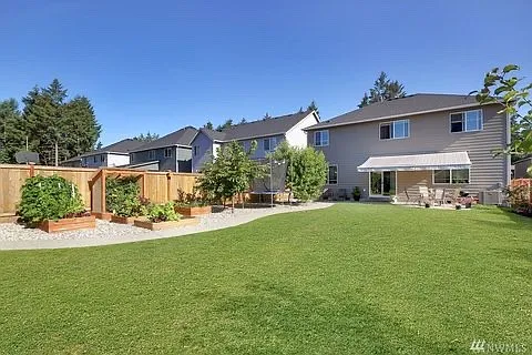 6919 38th Ave SE — Photo 2