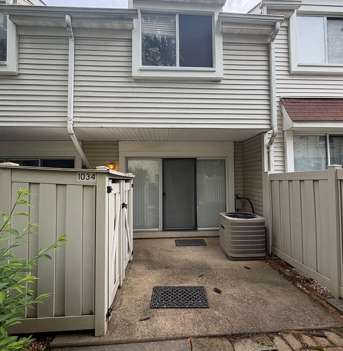 2 bed, 2.5 bath, $2,800 — Photo 4