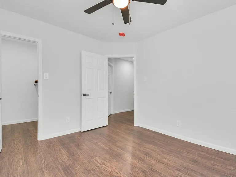262 1/2 De Boll St — Photo 14