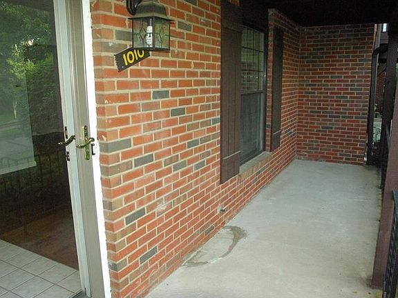 2nd image of 1010 Sewickley Heights Dr