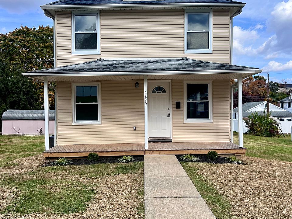 1st image of 2225 McKinley Ave