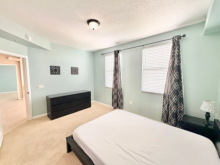 12960 Positano Cir #303 — Photo 22