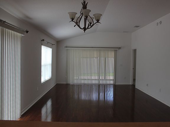 4th image of 5752 Honeysuckle Ave